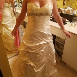Alfred Angelo Bridal gown